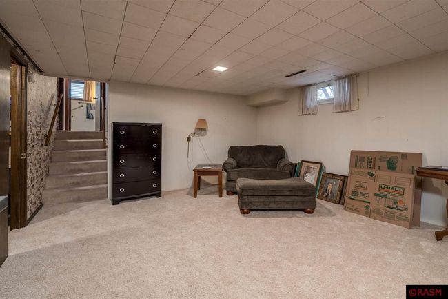 829 Church St, House other with 4 bedrooms, 2 bathrooms and null parking in Saint Peter MN | Image 25