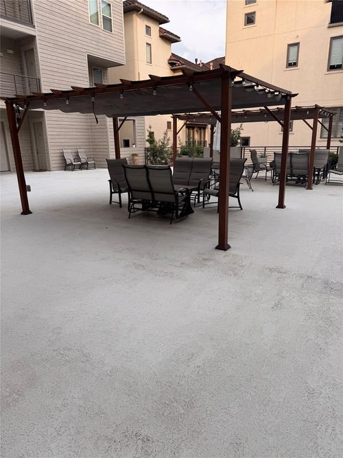 unit-103-4819 Caroline St, Houston, TX, 77004-5683 | Card Image