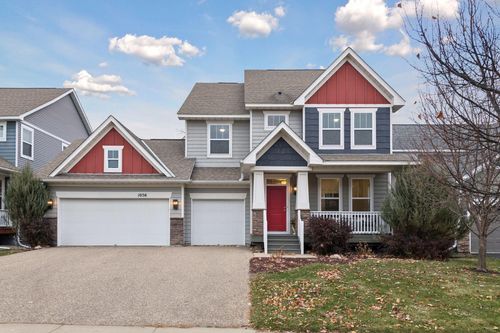 1056 Rosemary Cir, Chaska, MN, 55318-4634 | Card Image