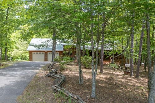 40 Caledonia Dr, Blairsville, GA, 30512-1919 | Card Image