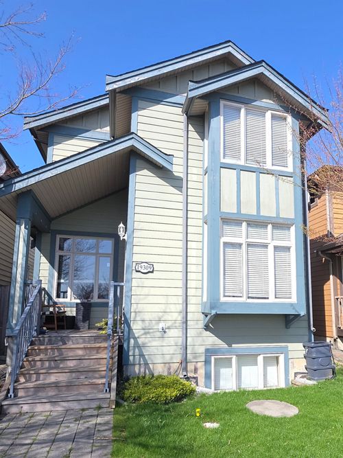 19309 67 Ave, Surrey, BC, V4N1M7 | Card Image