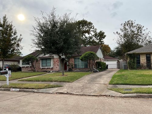 12042 Sturdivant St, Meadows Place, TX, 77477-1625 | Card Image