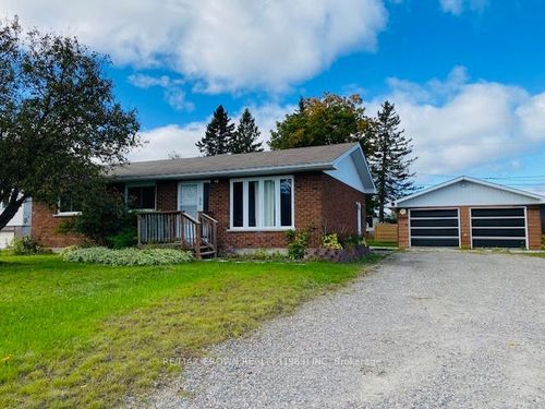 35 Cree Rd, Cochrane, ON, P0L1C0 | Card Image