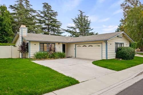 4 Six Flags Cir, Buellton, CA, 93427-9517 | Card Image