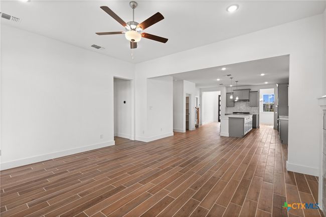 19133 Ariel Elena Way, House other with 5 bedrooms, 4 bathrooms and null parking in Pflugerville TX | Image 15