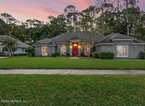 8713 Autumn Green Dr, Jacksonville, FL, 32256-9557 | Card Image