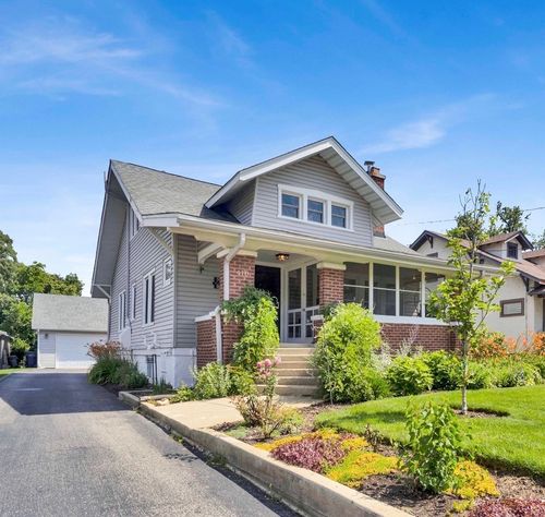410 W Maple St, Lombard, IL, 60148-2417 | Card Image