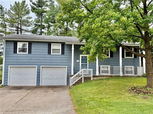1022 Cooper St, Maryville, MO, 64468-2005 | Card Image