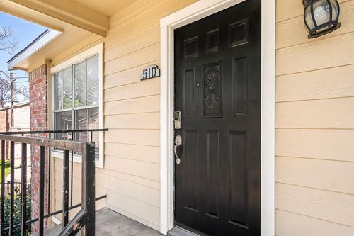 unit-510-7402 Alabonson Rd, Houston, TX, 77088-5359 | Card Image