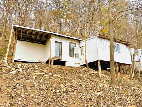467 Rivervale Cabin Rd, Bedford, IN, 47421-6779 | Card Image