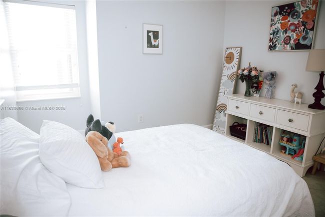 10919 Nw 67 Th Ter, House other with 4 bedrooms, 3 bathrooms and null parking in Doral FL | Image 44