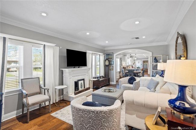 514 N Morton St, House other with 3 bedrooms, 2 bathrooms and null parking in Jennings LA | Image 4