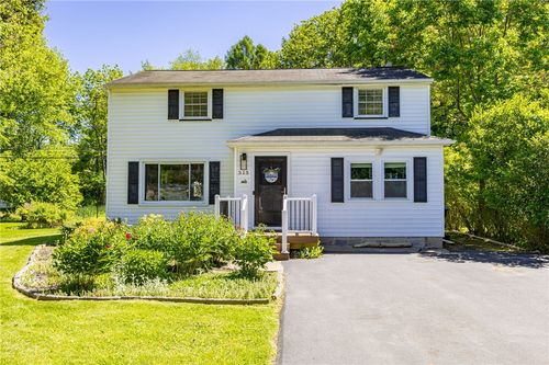 315 Eaton Rd, Irondequoit, NY, 14617-1623 | Card Image