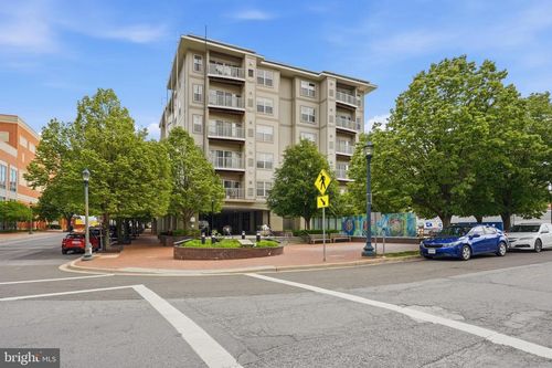 506-8045 Newell St, SILVER SPRING, MD, 20910-4893 | Card Image