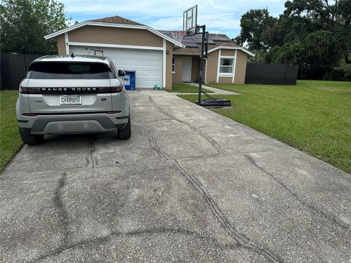 4706 Barrett Ct, TAMPA, FL, 33617-6930 | Card Image