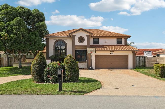 15050 E Falcons Lea Dr, House other with 4 bedrooms, 4 bathrooms and null parking in Davie FL | Image 52