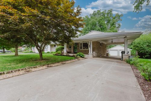 1729 Rosecrans Dr, Lexington, KY, 40504-2350 | Card Image
