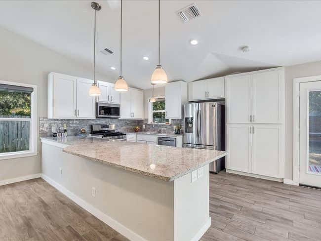 10310 Bilbrook Pl, House other with 3 bedrooms, 3 bathrooms and 4 parking in Austin TX | Image 14