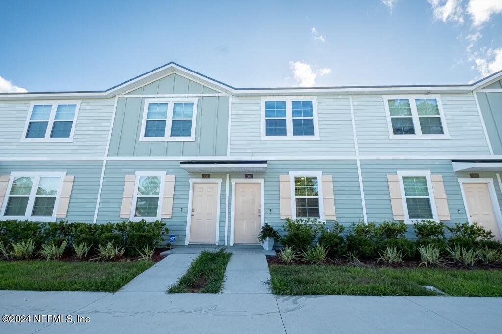 Running Woods St, Orange Park, FL 32065