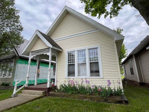 607 N 10th St, Vincennes, IN, 47591-3129 | Card Image