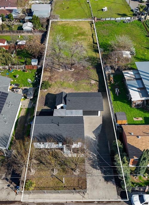 1928 S Olive Ave, Stockton, CA, 95215-7439 | Card Image