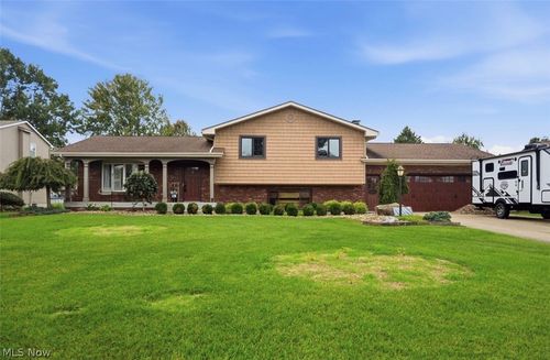 5652 Bonnell Dr, Boardman, OH, 44512-2724 | Card Image