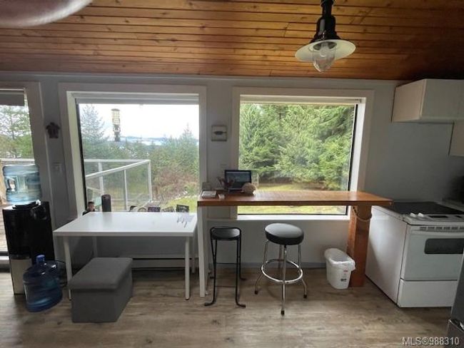 901 Isabella Point Rd, House other with 1 bedrooms, 1 bathrooms and 4 parking in Salt Spring Island BC | Image 6