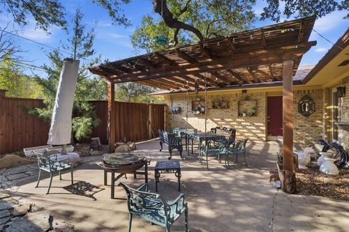 9027 Villa Park Circle, Dallas, TX, 75225 | Card Image