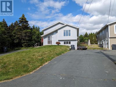 47 Swansea St, Home with 5 bedrooms, 2 bathrooms and null parking in Conception Bay South NL | Image 3