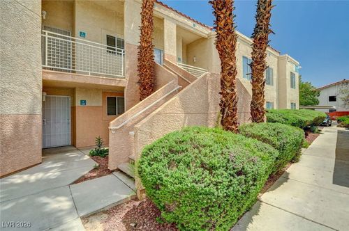 apt-248-5000 Red Rock St, Las Vegas, NV, 89118-1282 | Card Image