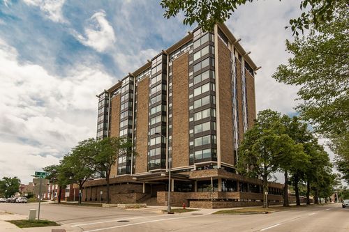 1001-207 5th Ave Sw, Rochester, MN, 55902-3120 | Card Image
