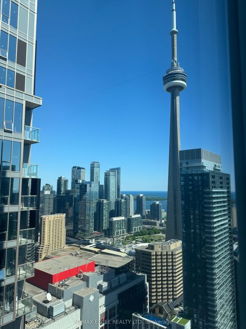 3913-35 Mercer St, Toronto, ON, M5V0V1 | Card Image