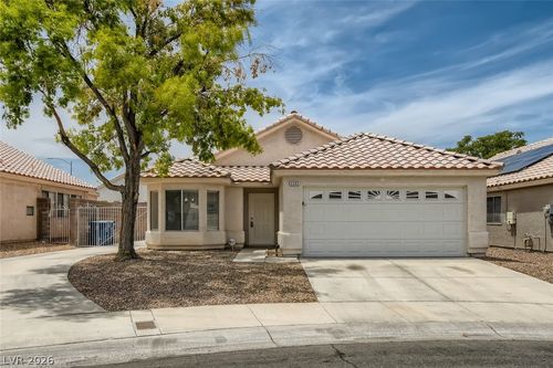 4405 Sandhorse Ct, Las Vegas, NV, 89130-5213 | Card Image
