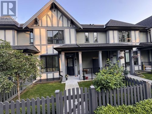 114-3500 Promenade Burke Village, Coquitlam, BC, V3E0N2 | Card Image