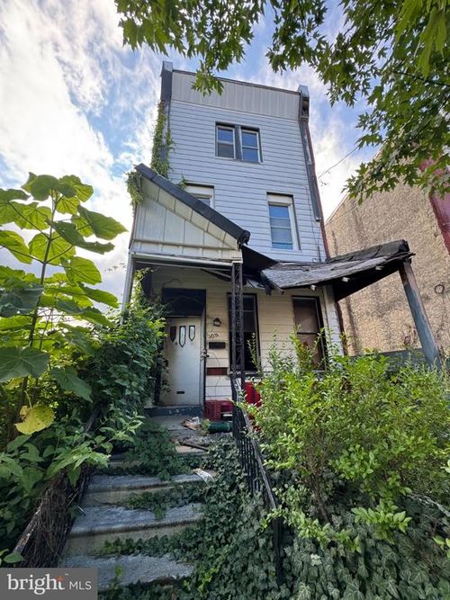 3031 N 16th Street, PHILADELPHIA, PA, 19132 | Card Image