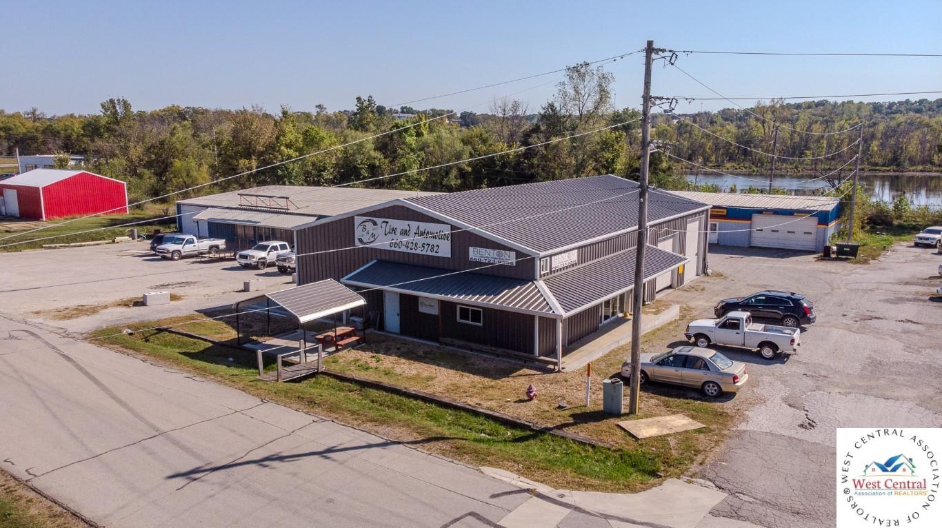 Commercial Sale in Warsaw 5