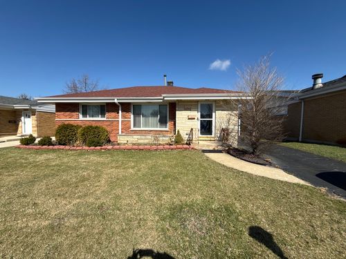 10842 Claridge Ave, Westchester, IL, 60154-5038 | Card Image