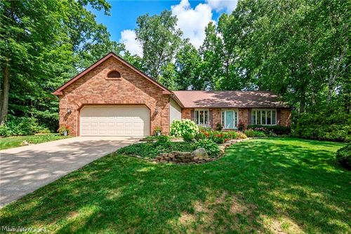 7675 Weathervane Ct, Concord Township, OH, 44060-6837 | Card Image