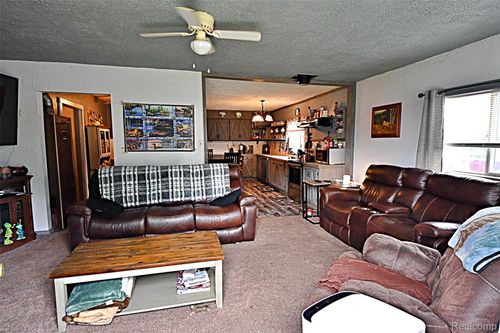 12572 State St, Atlanta, MI, 49709-9622 | Card Image