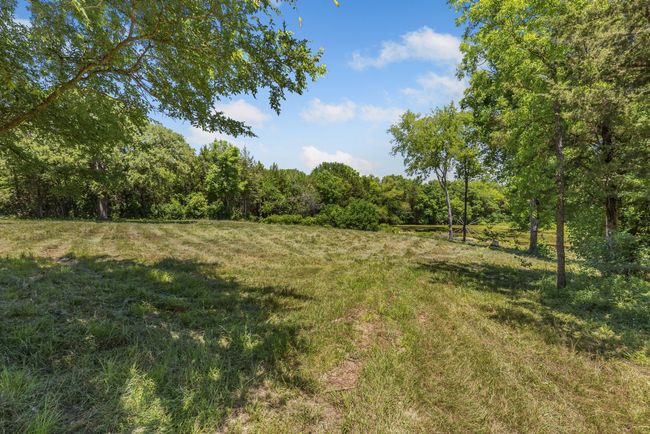 Beautiful open area overlooking the large pond! | Image 19