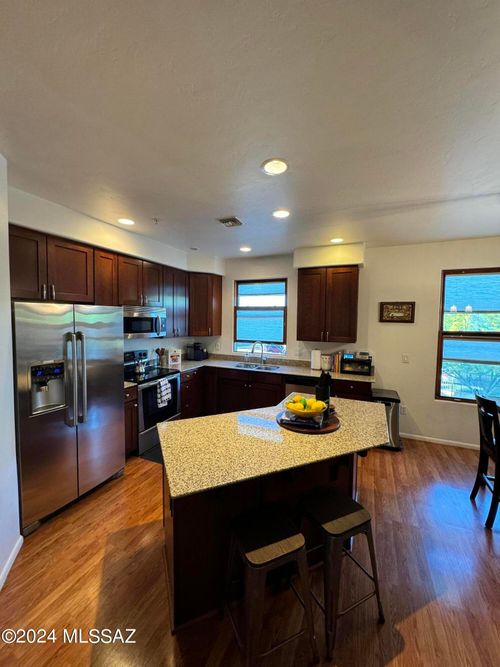 2423 E Autumn Flower Drive, Tucson, AZ, 85718 | Card Image