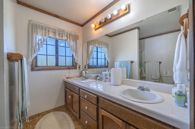 16160 Plateau Cir, House other with 5 bedrooms, 4 bathrooms and null parking in Redding CA | Image 30