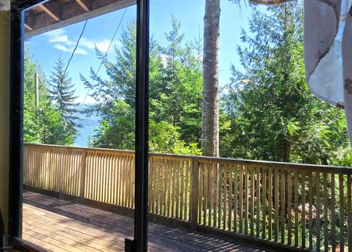 427 Collingwood Rd, Gibsons, BC, V0N1G2 | Card Image