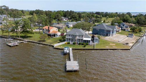 113 Wood Duck Dr, Currituck, NC, 27929-9633 | Card Image