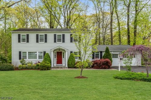 78 Ambar Pl, Bernardsville, NJ, 07924-2503 | Card Image