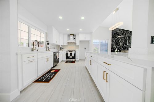 1849 Cook Cir, Corona, CA, 92882-5214 | Card Image