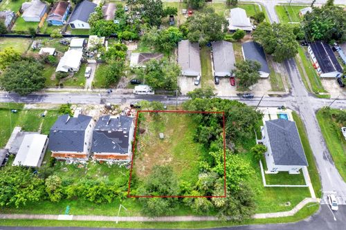 3610 Temple St, TAMPA, FL, 33619-1548 | Card Image