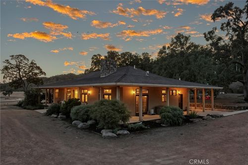 17205 Black Oak Hill Dr, Middletown, CA, 95461-9657 | Card Image