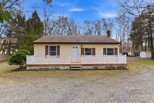 342 Colts Neck Rd, Farmingdale, NJ, 07727-3642 | Card Image