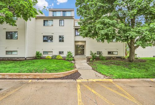 b-1909 Melrose Dr, Champaign, IL, 61820-2005 | Card Image